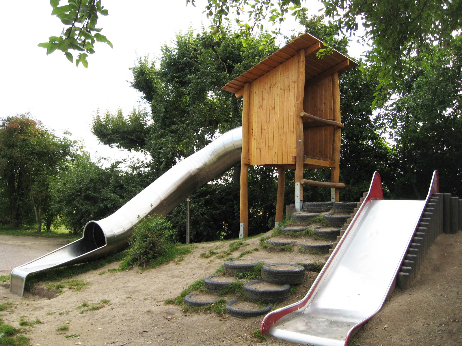 Regenbogenschule in Moers Spielhaus Grünwerk GmbH